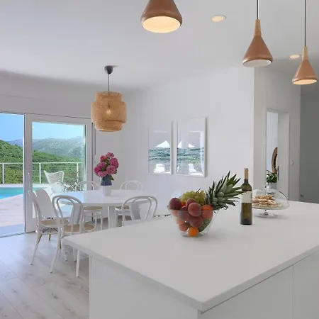 Senza Nome Villa