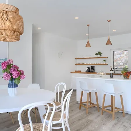 וילה Senza Nome Drivenik