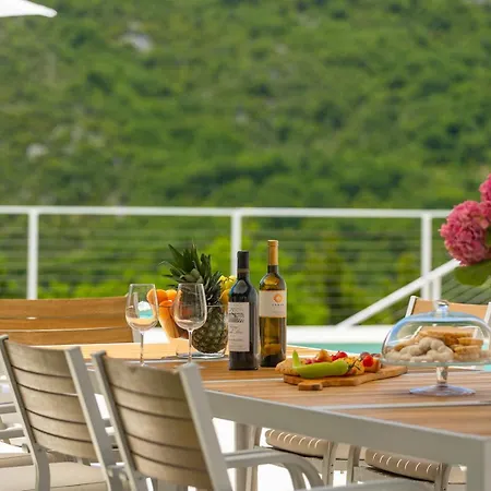 Senza Nome * Drivenik